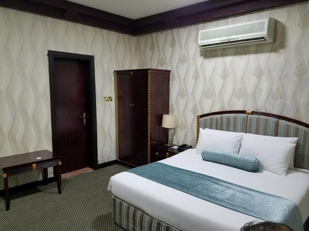 Verona Resorts Sharjah Phòng bức ảnh